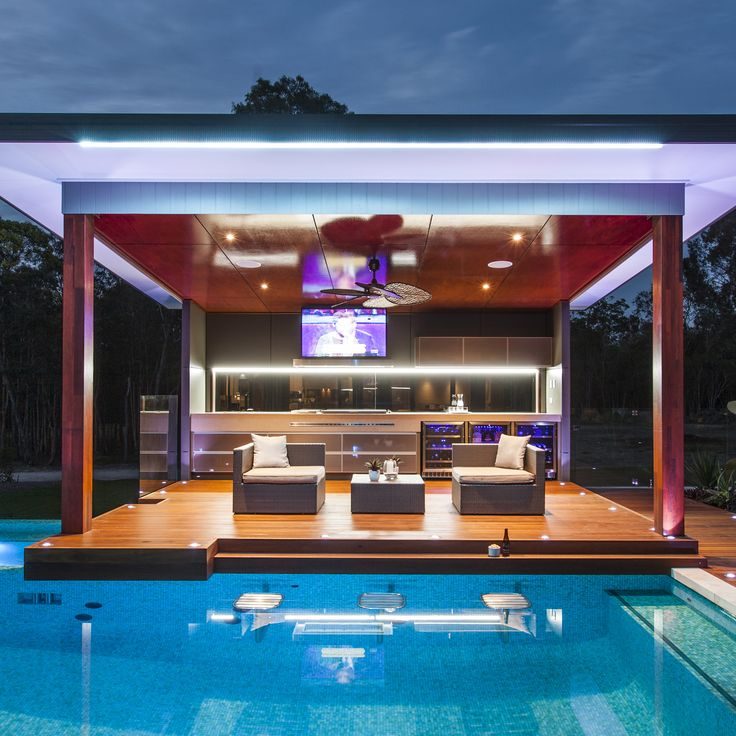 Outdoor alfresco area
